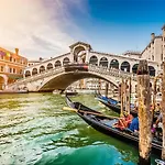 Blue George * Venice