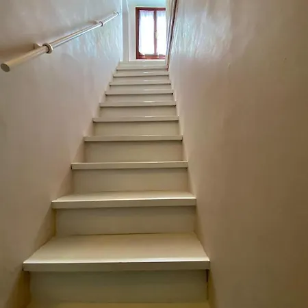 Apartment Blue George *