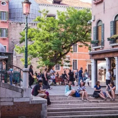 Blue George Apartament